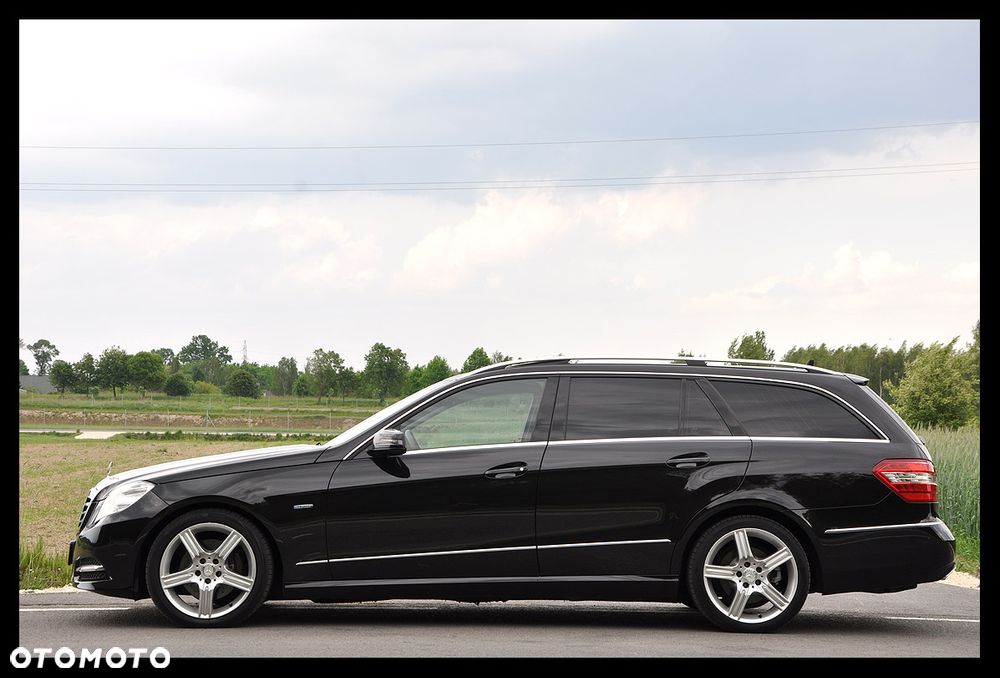 Mercedes-Benz Klasa E 300 CDI DPF BlueEFFICIENCY 7G-TRONIC Avantgarde - 17