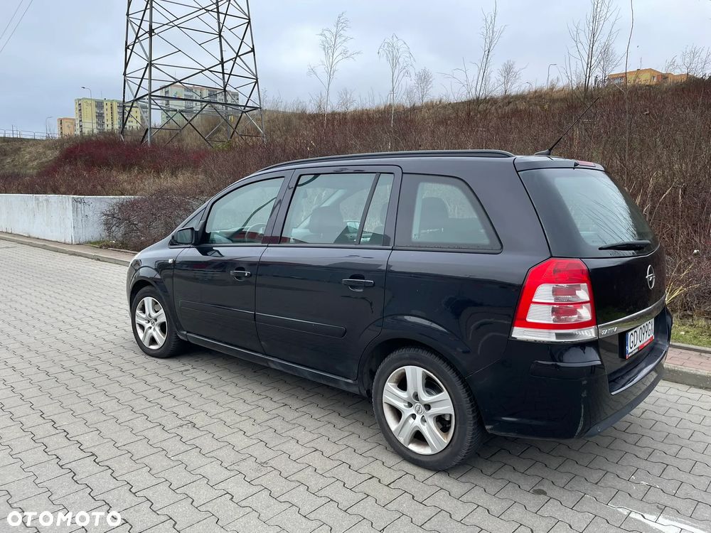 Opel Zafira 1.9 CDTI Navi - 13