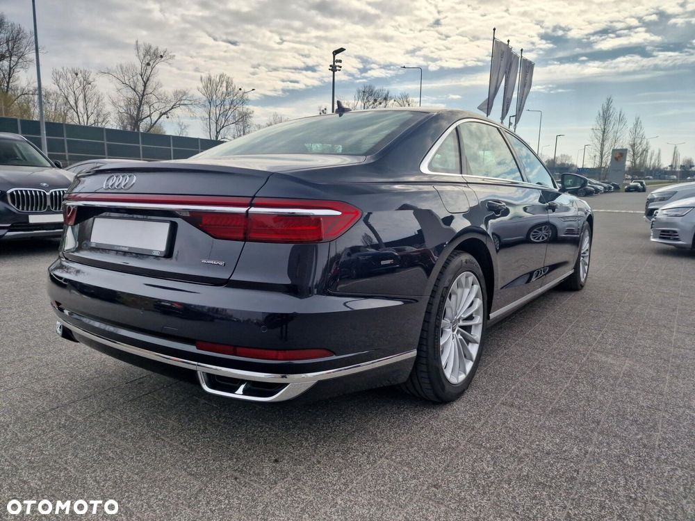 Audi A8 - 21