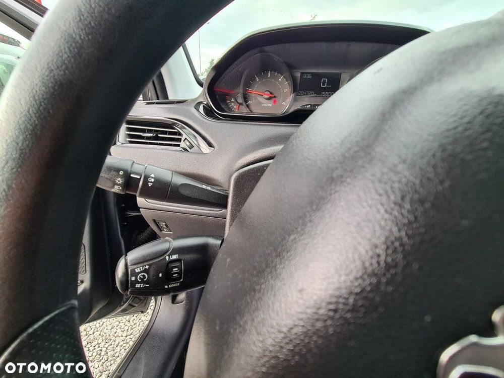 Peugeot 208 1.4 HDi Active - 16