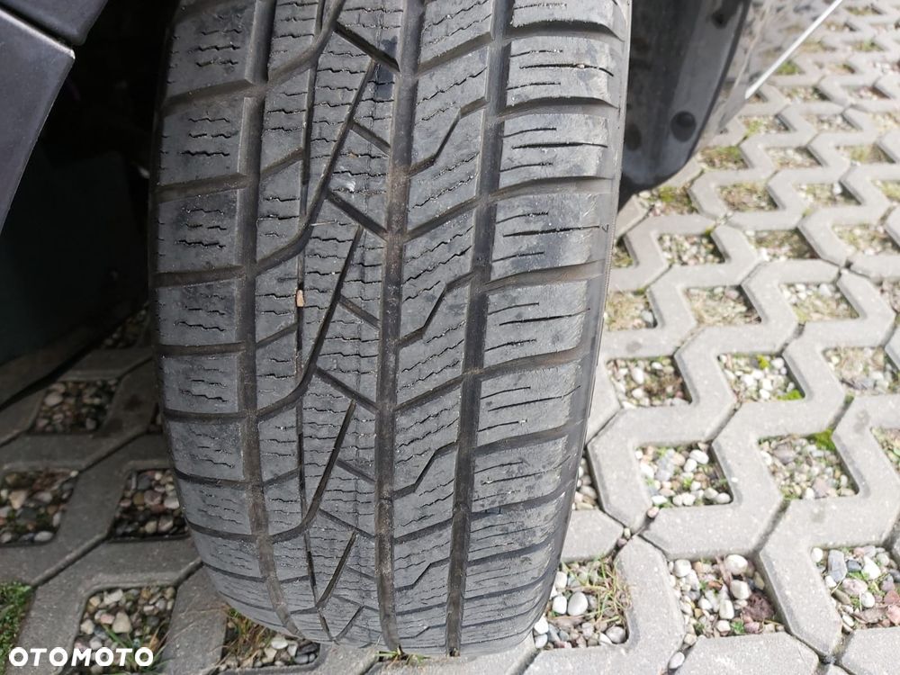 Ford Mondeo 1.8 TDCi Trend - 19