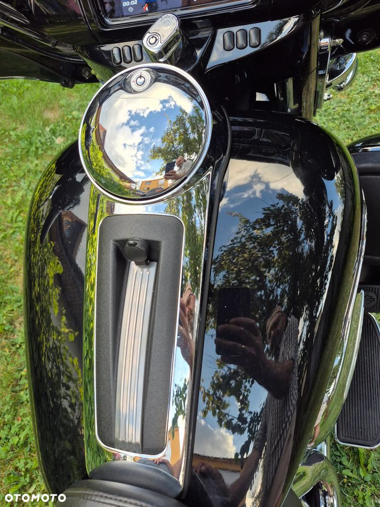 Harley-Davidson Touring Ultra Limited - 14