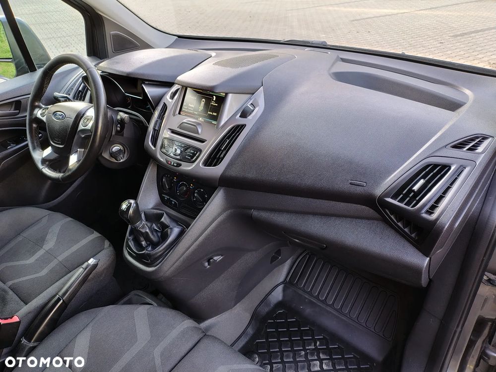 Ford Transit Connect - 9