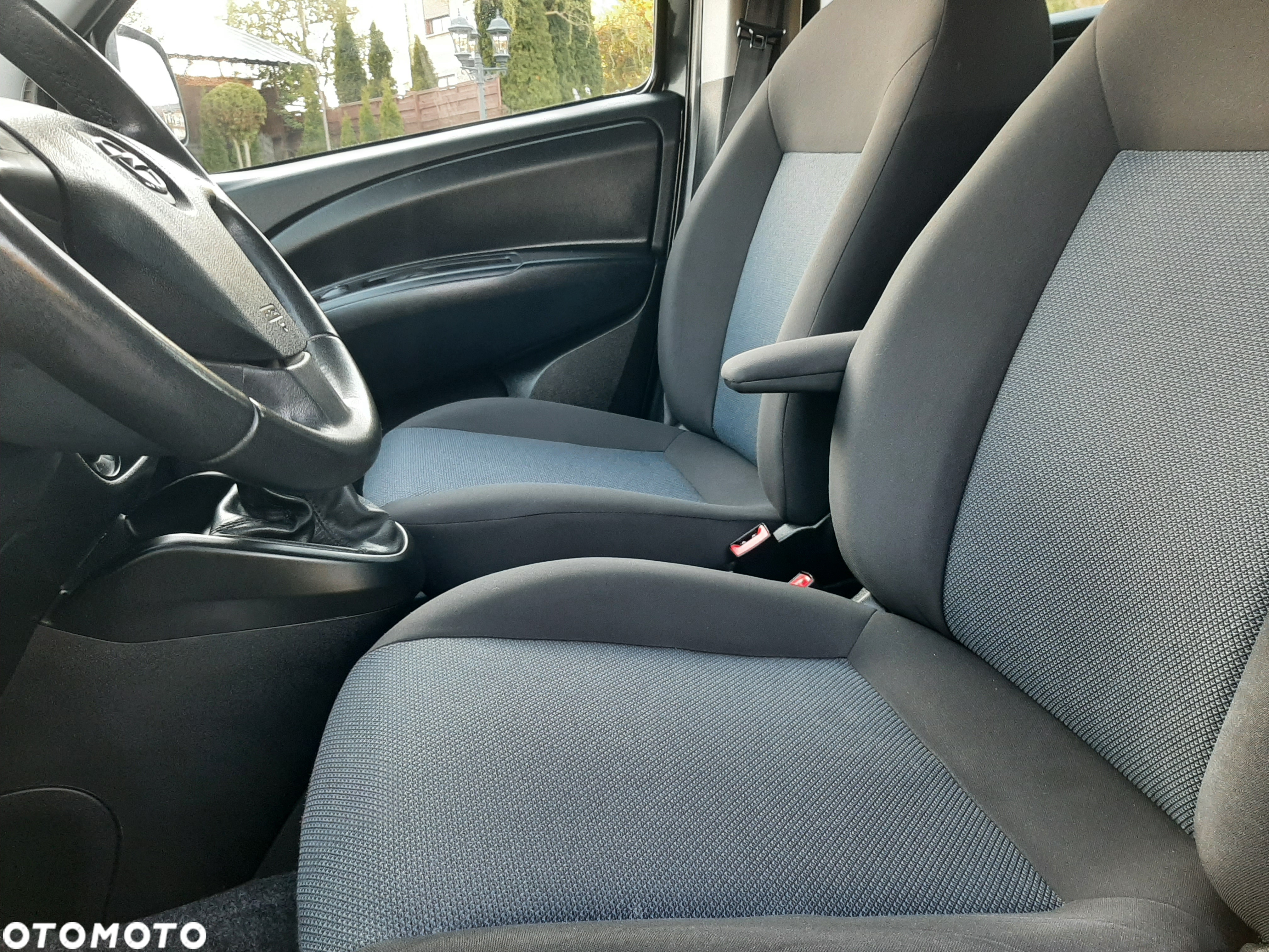 Opel Combo Tour 1.4 Cosmo - 21