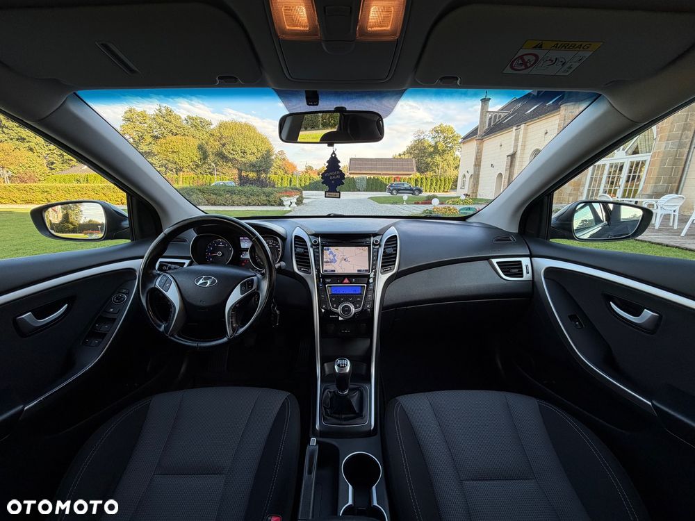 Hyundai i30 1.4 Premium - 11