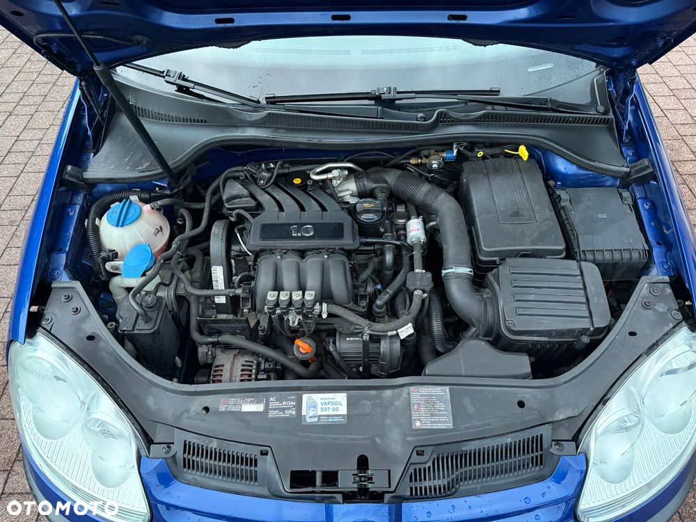 Volkswagen Golf 1.6 Comfortline - 11