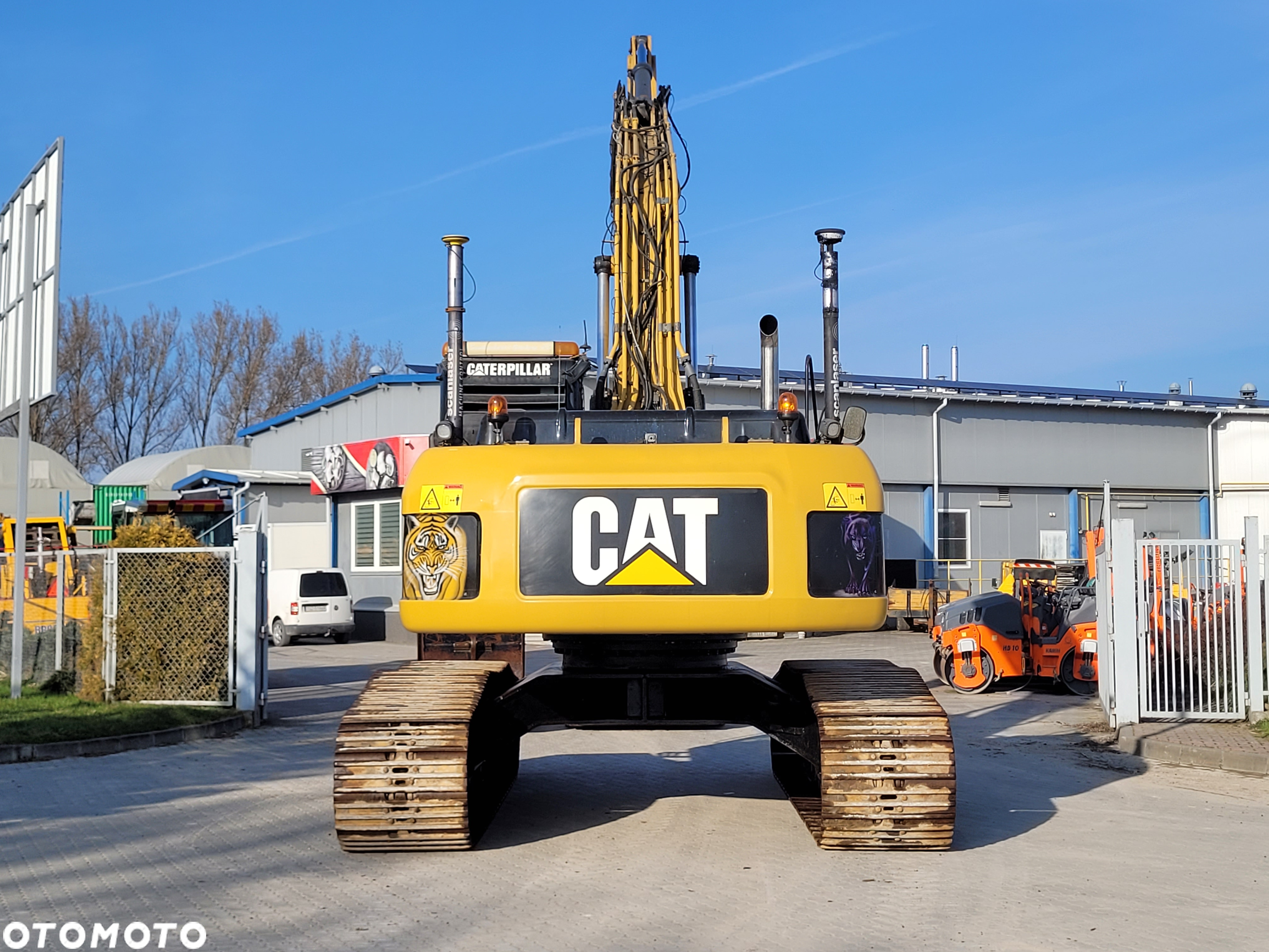 Caterpillar CAT 325 D - 4
