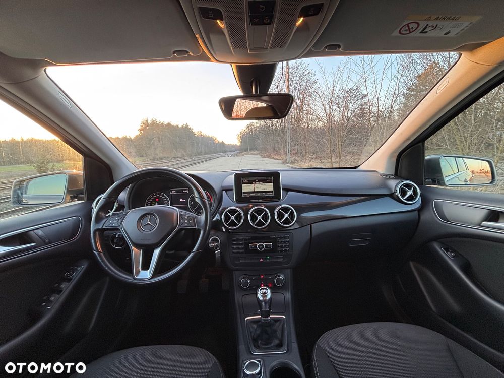 Mercedes-Benz Klasa B 180 CDI BlueEFFICIENCY Edition Style - 11