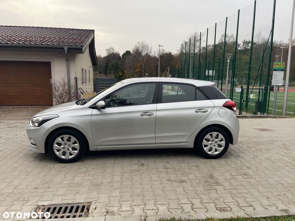 Hyundai i20 1.2 Classic Plus - 2