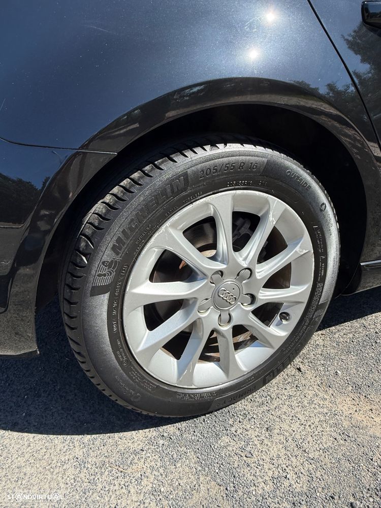 Audi A3 Sportback 1.6 TDI Attraction Ultra - 14
