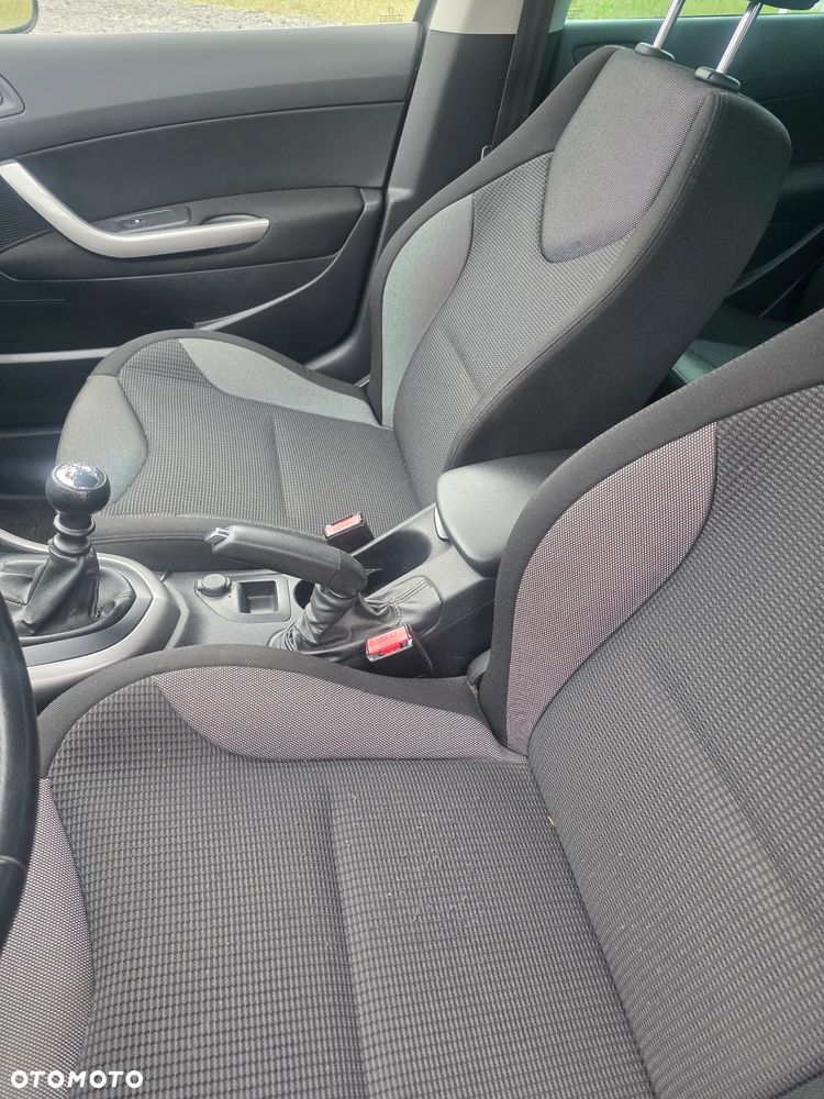 Peugeot 308 1.6 Premium - 19