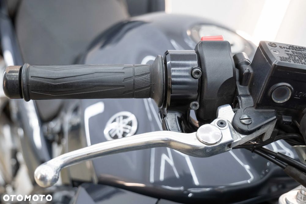 Yamaha FJR - 30