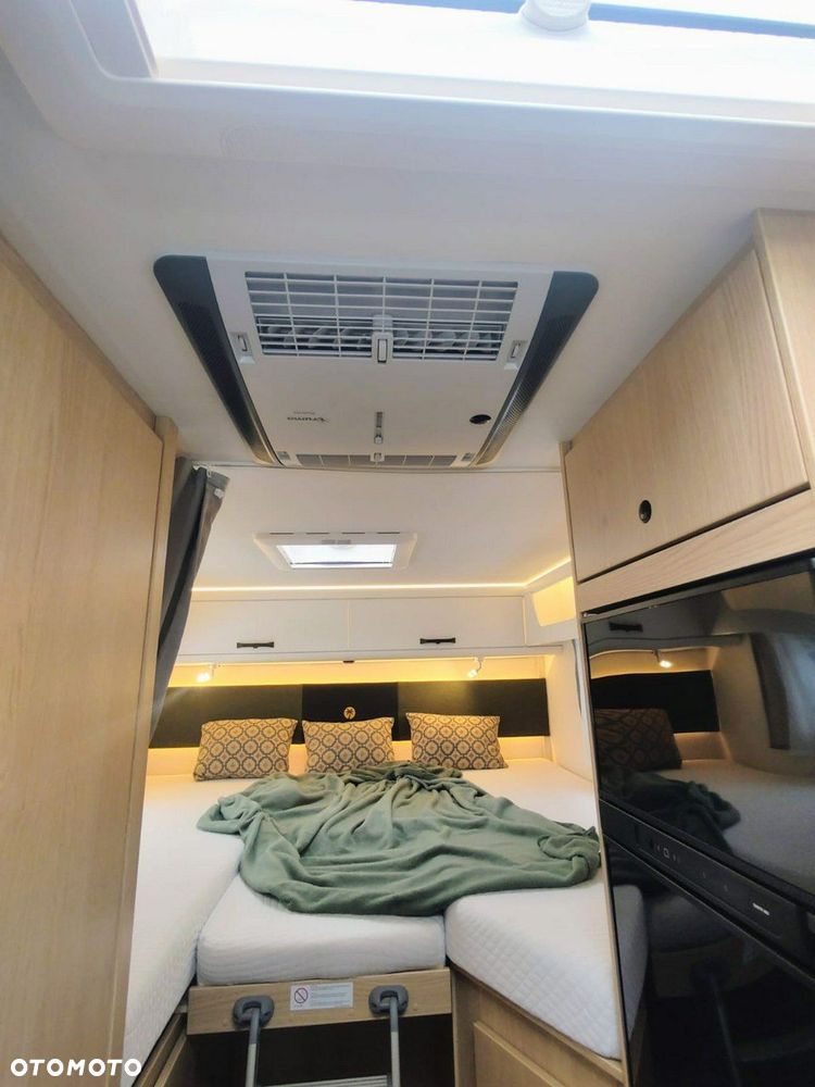 Sunlight T 67 - 5 osobowy, z przejściem po opuszczeniu łóżka - 14