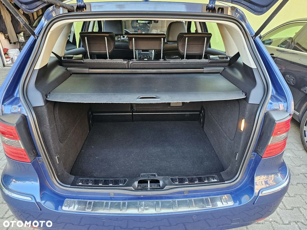 Mercedes-Benz Klasa B 180 CDI DPF Special Edition - 9