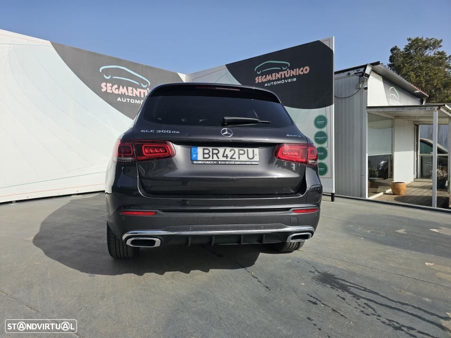 Mercedes-Benz GLC 300 de 4Matic - 14