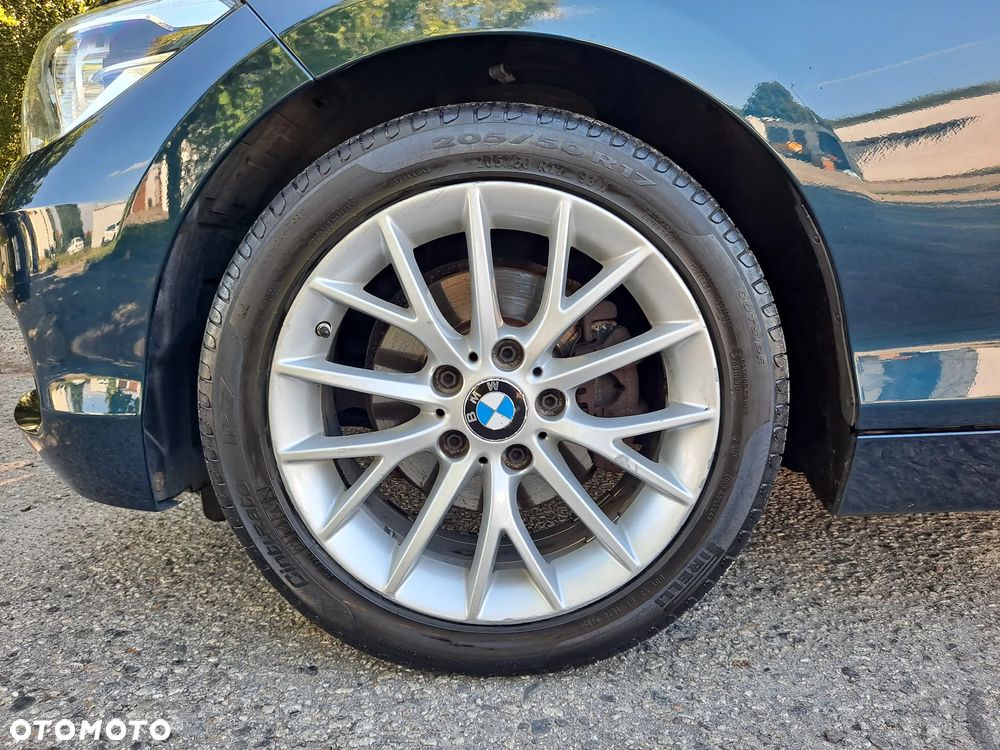 BMW Seria 1 120d Sport - 30