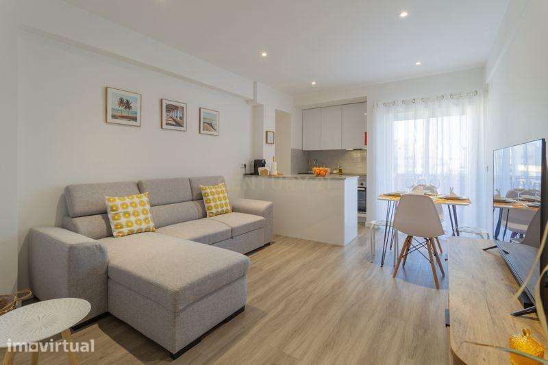 Apartamento T1 Totalmente Remodelado e Equipado na Costa da Caparica, - Grande imagem: 3/22