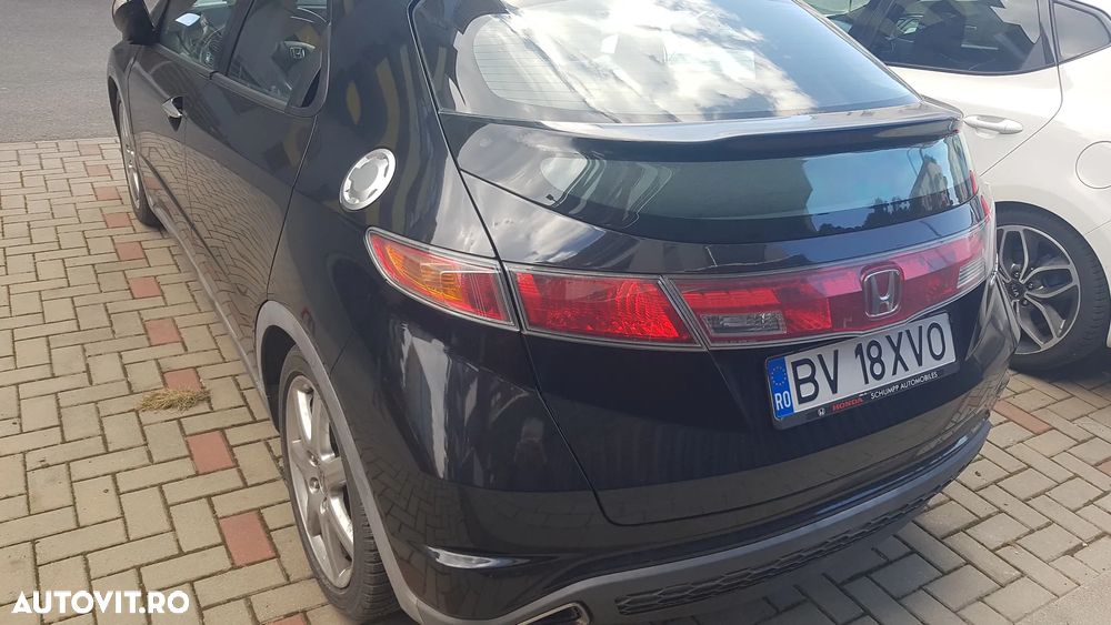 Honda Civic 1.8 TypeS Plus - 8