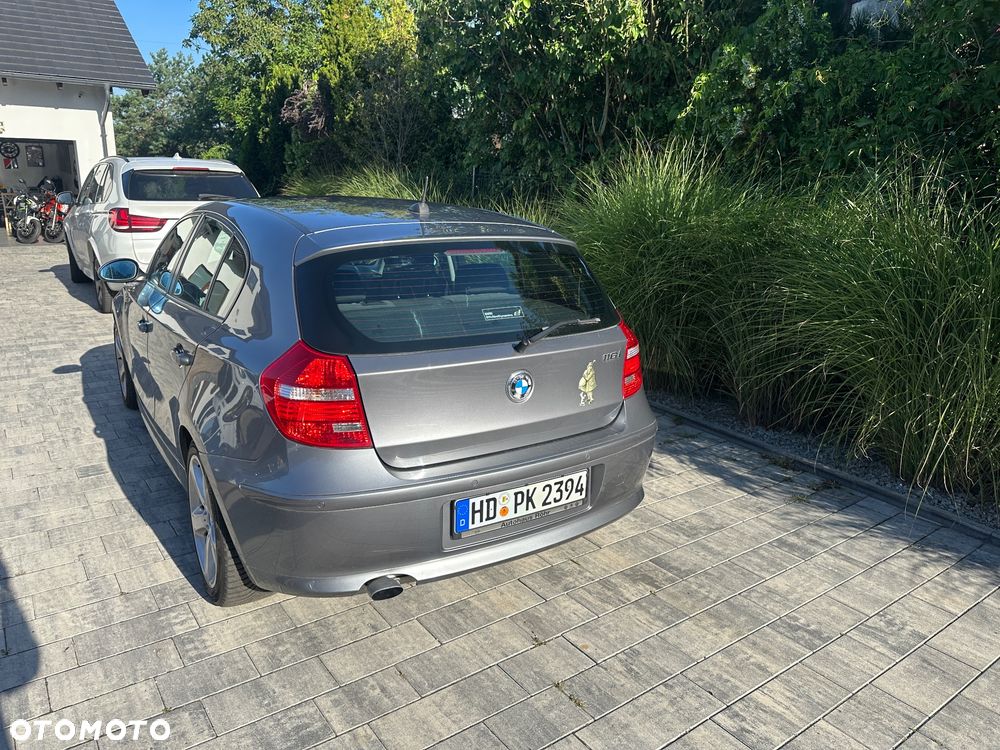 BMW Seria 1 2008 photo 4