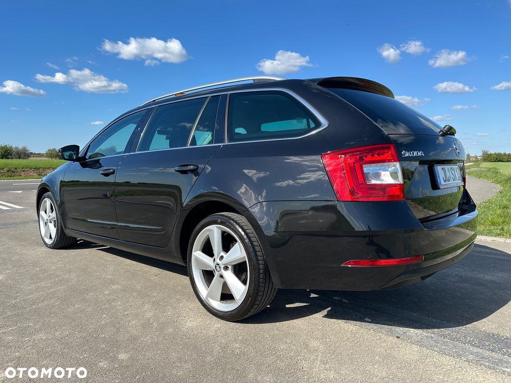 Skoda Octavia 2.0 TDI DSG Ambition - 25