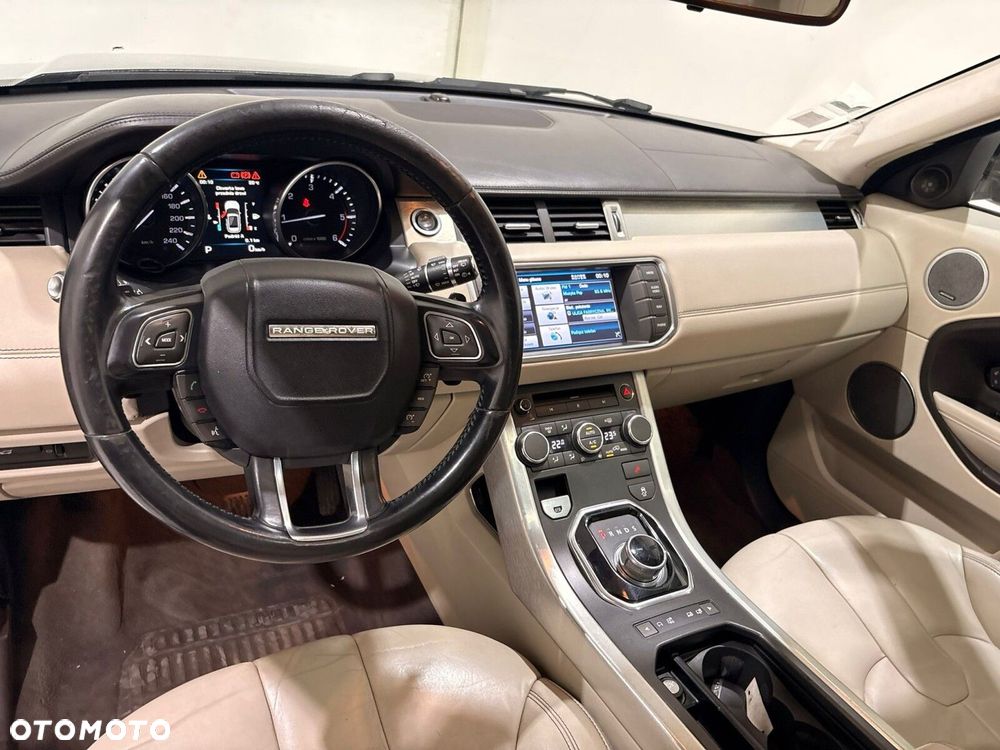 Land Rover Range Rover Evoque - 28