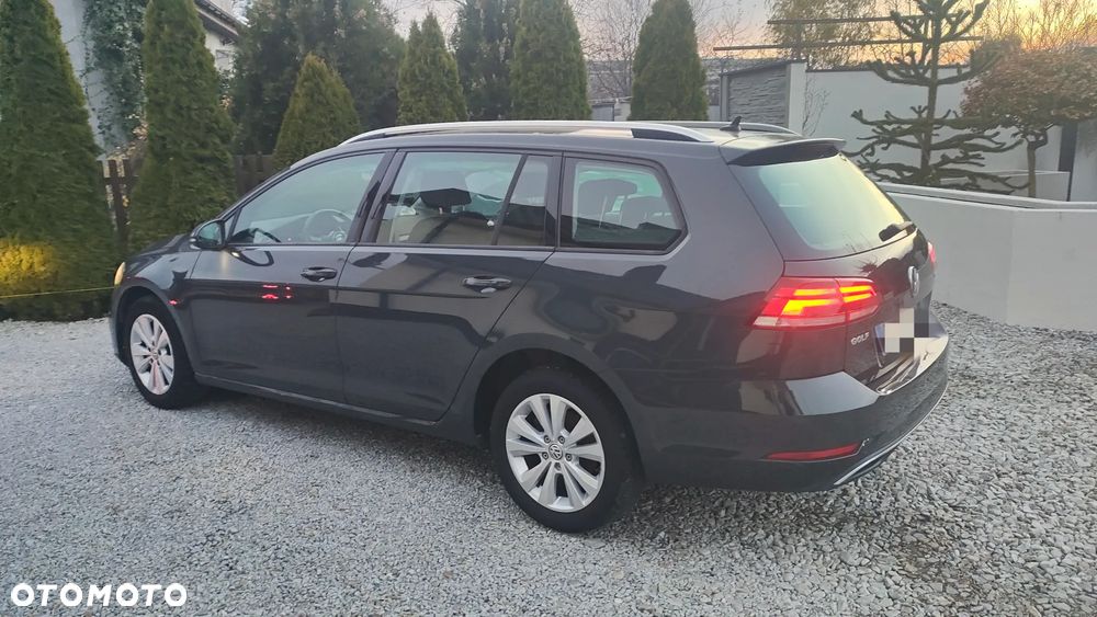 Volkswagen Golf Variant - 15