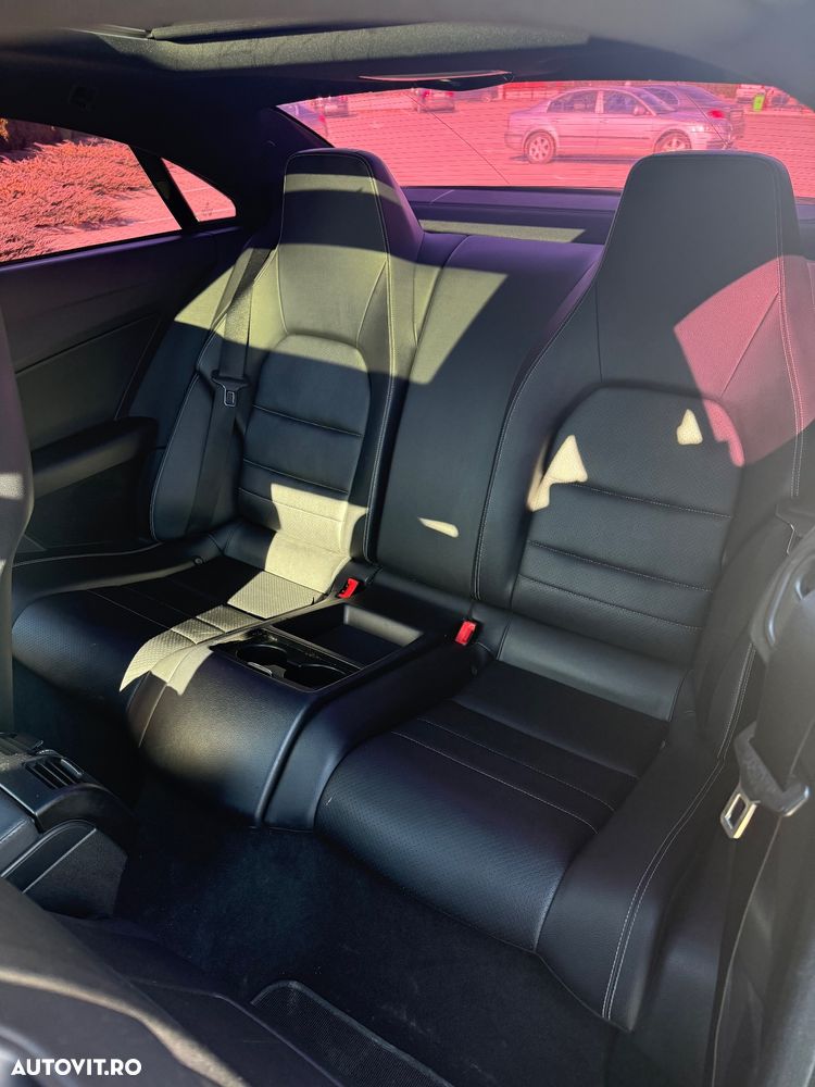 Mercedes-Benz E - 14