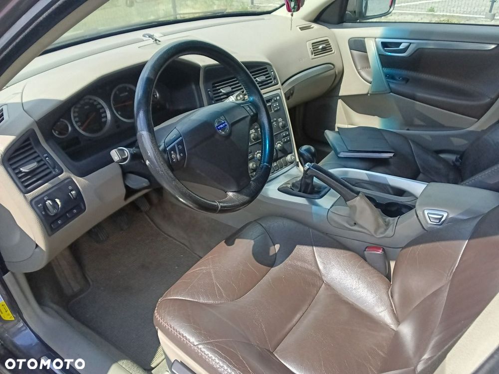 Volvo XC 70 - 9