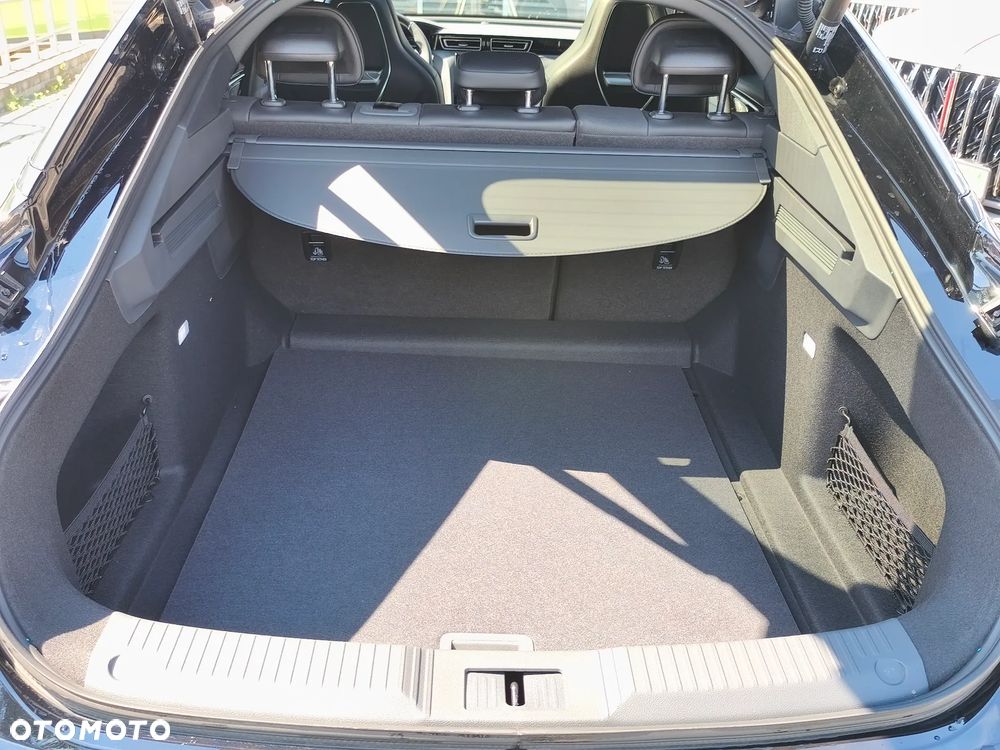Hongqi H6 2.0T Deluxe - 16