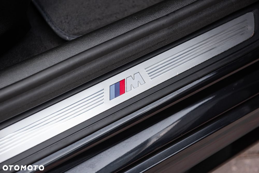 BMW Seria 5 520d M Sport Edition - 37