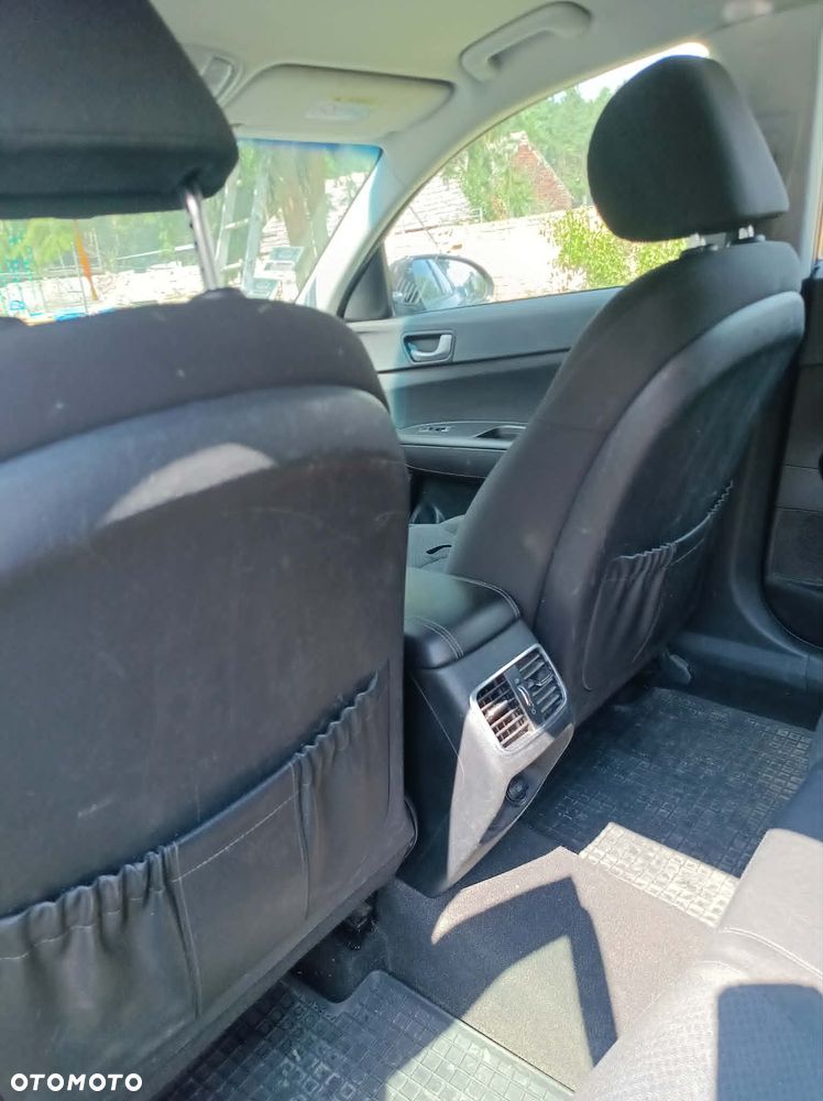 Kia Optima 1.7 CRDI L - 7