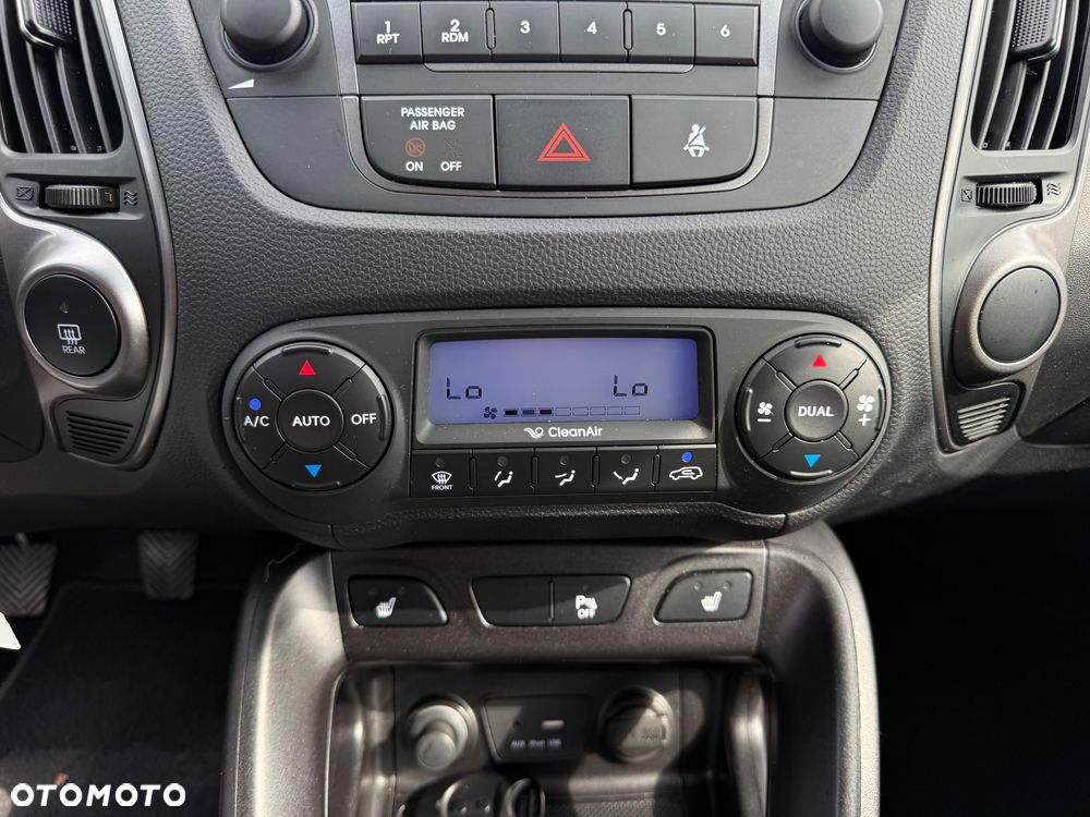 Hyundai ix35 1.7 CRDi 2WD Fifa World Cup Edition - 14