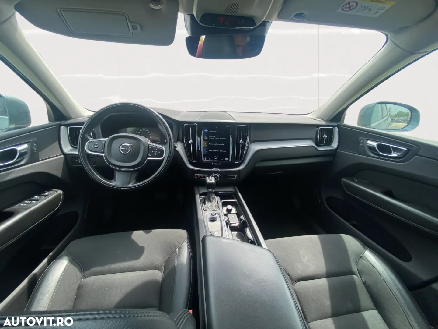 Volvo XC 60 D5 AWD Momentum - 7
