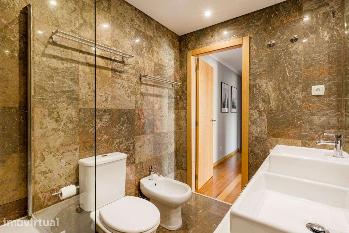 Apartamento com 2 quartos - localizado em Benfica Lisbon - Grande imagem: 3/30