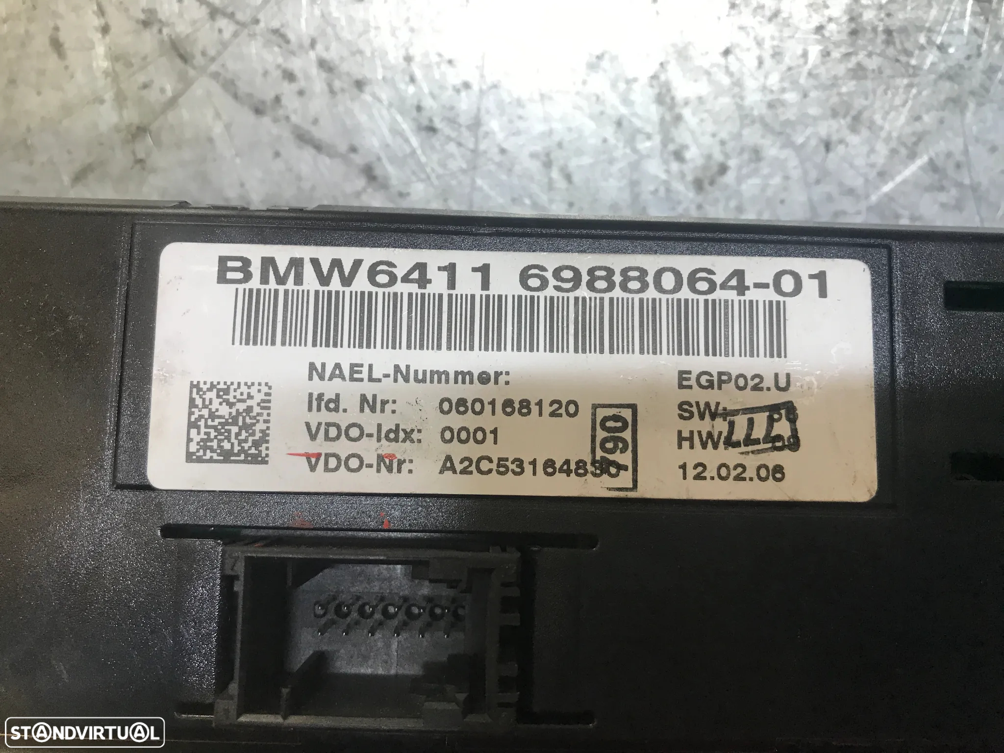 REGULADOR / COMANDO SOFAGEM E AC BMW 120D 320D E87 E82 E90 6411-6988064-01 - 3
