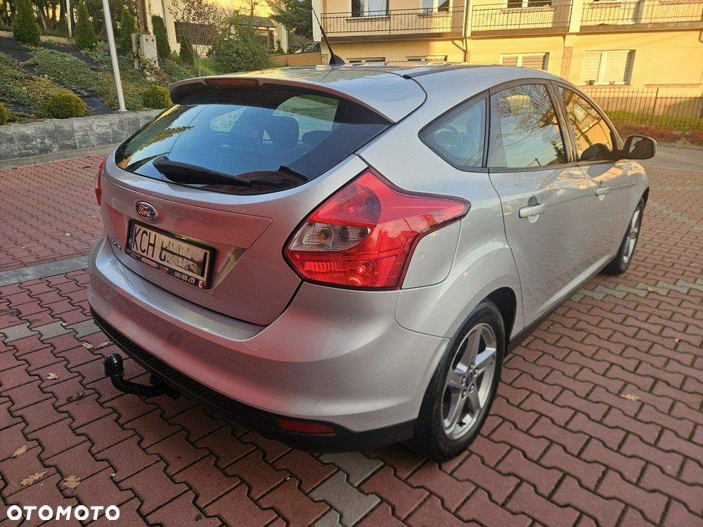Ford Focus 1.6 Edition - 4