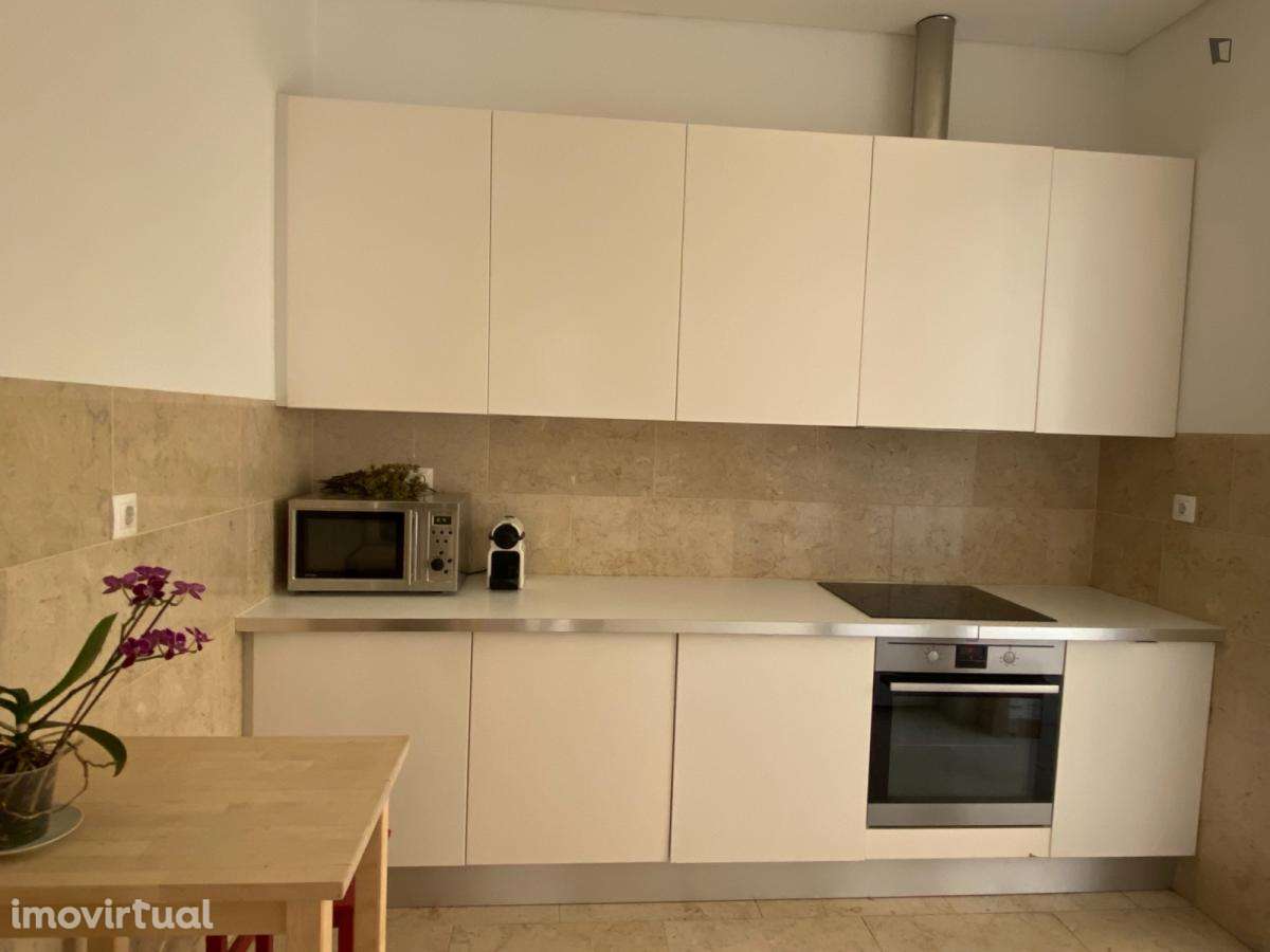 Quarto - localizado em Alameda Lisbon - Grande imagem: 5/8