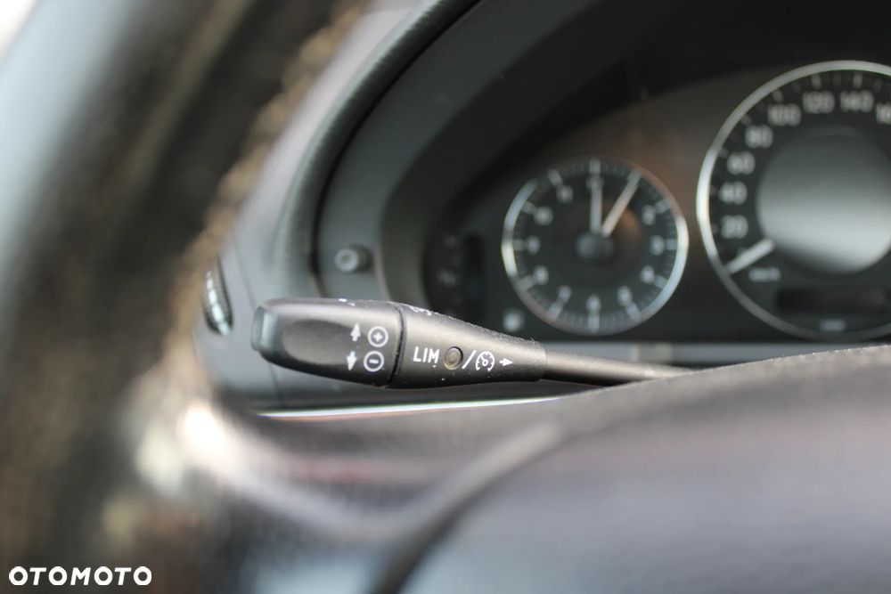 Mercedes-Benz Klasa E - 14