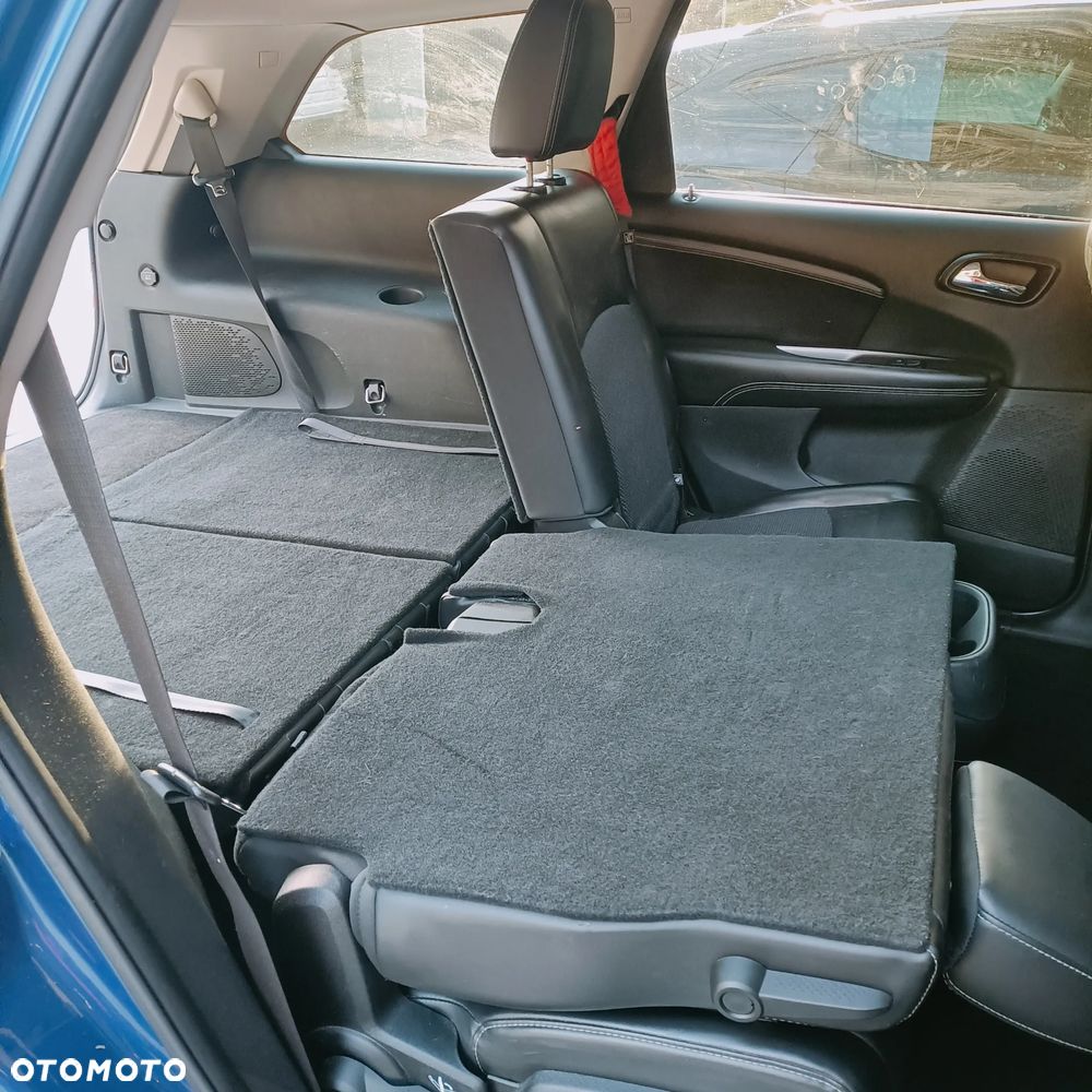 Dodge Journey - 10