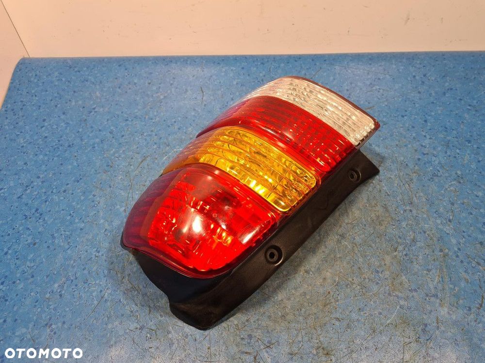 FORD MAVERICK II LIFT LAMPA TYŁ PRAWA ZEWNĘTRZNA - 4