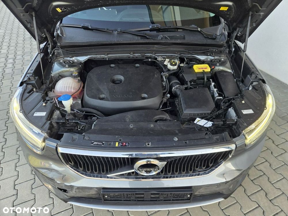 Volvo XC 40 - 21