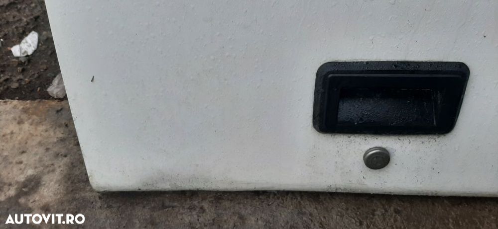 Cala portbagaj autobuz Otokar Sultan Mega din 2013 - 3