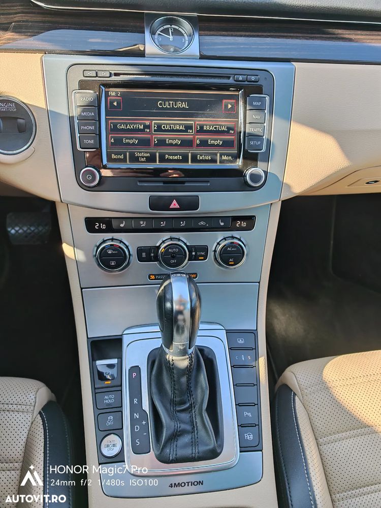 Volkswagen Passat CC 3.6 V6 4Motion DSG - 28