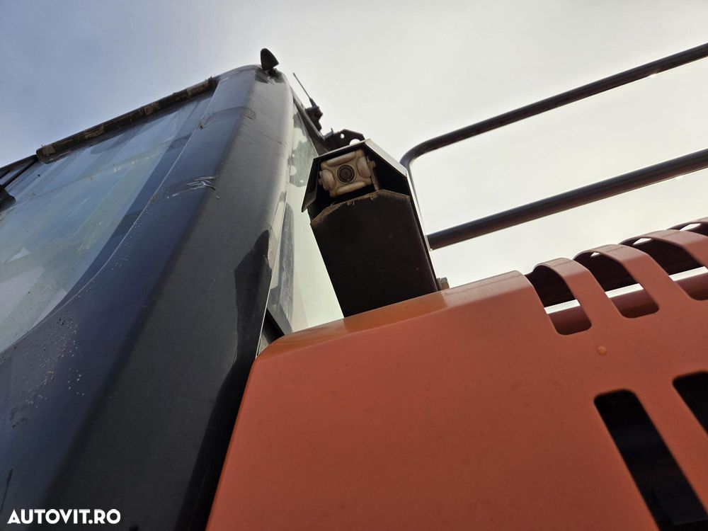 Hitachi ZX350-6, 2019, 12.535h, cupa NOUA 2,2mc, Masa operationala 36,3t, 3 pompe hidr HITACHI, ad sapare 8m, inst picon, lant 90% ok doar 293h mars, camera spate si laterale, AC, ridica 22 tone, posibilitate leasing 4 ani-STARE BUNA-PROMOTIE 83.900 EUR+Tva - 27
