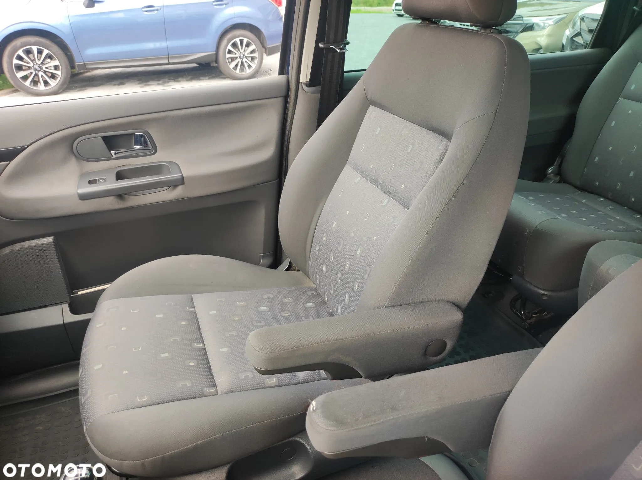 Volkswagen Sharan - 14