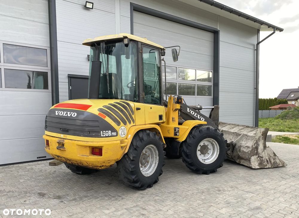 Volvo L30B - 12