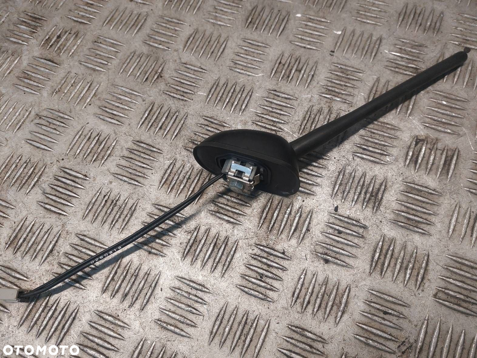 ANTENA SUZUKI SWIFT V MK7 - 2