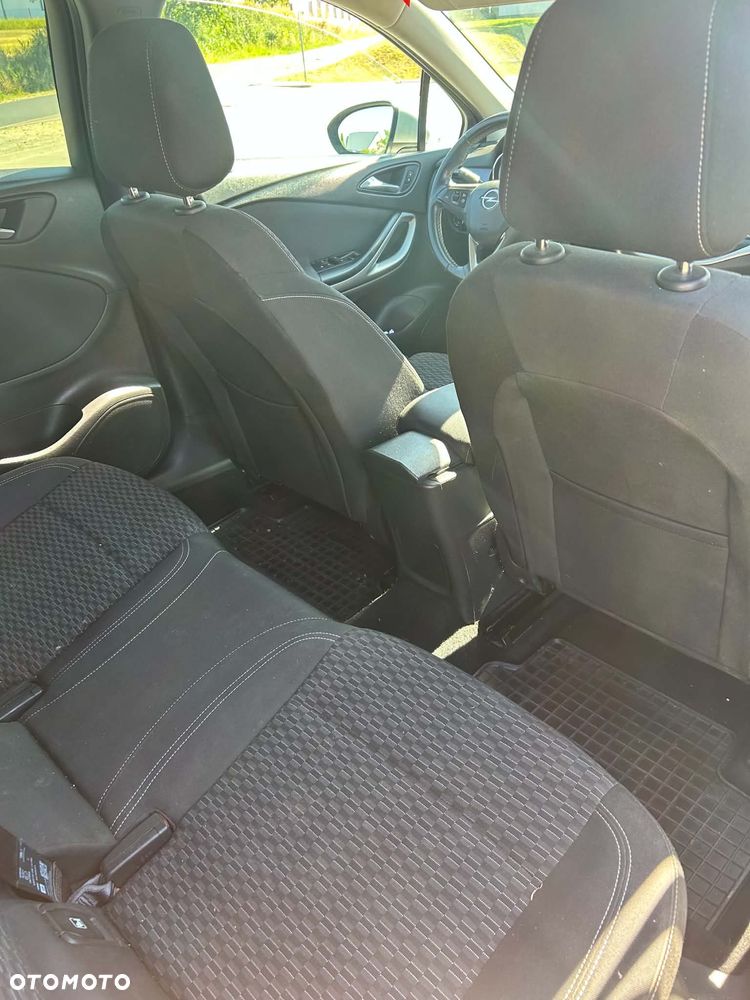 Opel Astra 1.6 CDTI Enjoy - 6