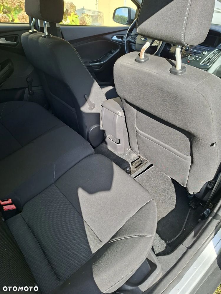 Ford Focus - 8