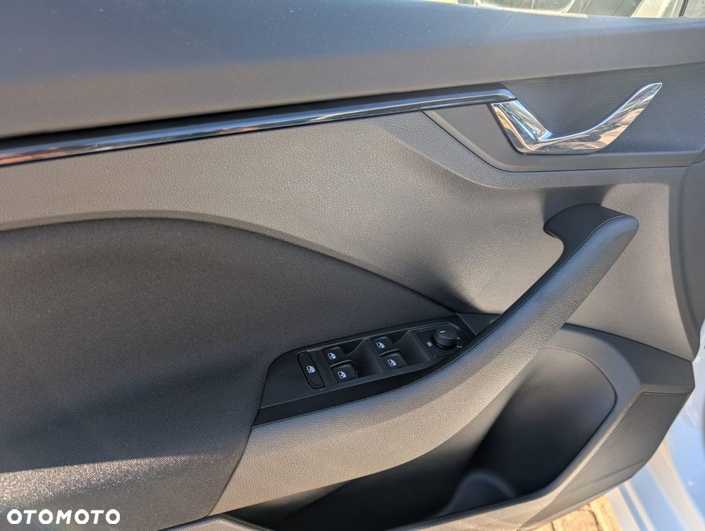 Skoda Kamiq 1.0 TSI Selection DSG - 7